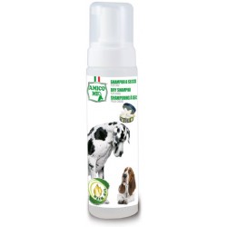 Suchy szampon dla psów z olejkiem z drzewa neem